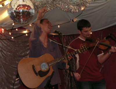 Bar stage band