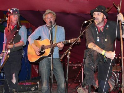 Hobo Jones With Mark Chadwick Of The Levellers