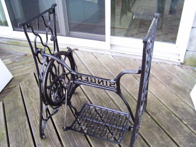 Complete Treadle Assembly Back 01w.jpg