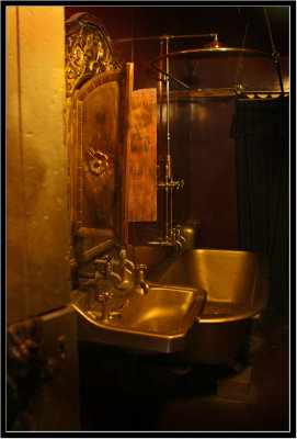 Golden bathroom, Tree Crop Farm, Akaroa