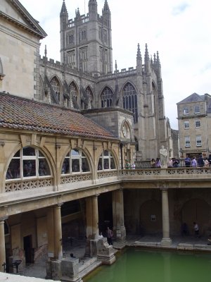 Bath Cathederal from Roman baths