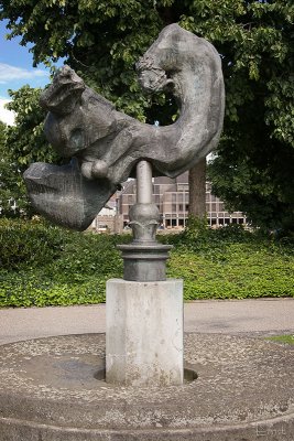 Bronze by Arthur Spronken