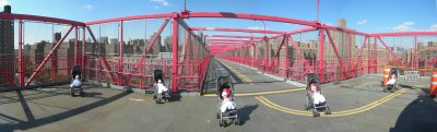 Rahil on the  Williamsburg Bridge (October 15, 2006)