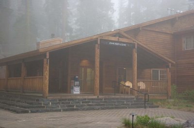 John Muir Lodge, Sequoia park, in the fog_6815.jpg