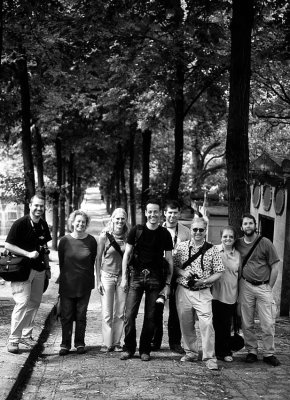 Pere Lachaise Group_bw.jpg