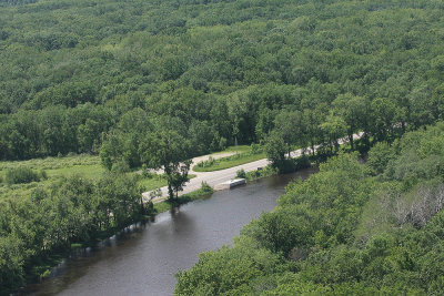 New London sturgeon trail