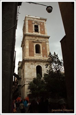 Campanile de la basilique de Santa Chiara