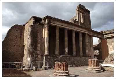 La Basilique (le Tribunal), IIe sicle av.J.-C.