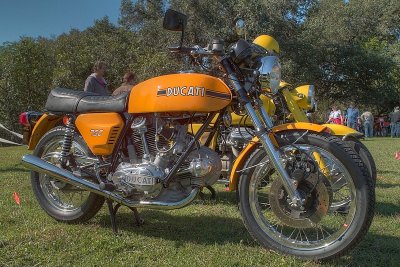 SDIM6570_1_2 - Ducati 750GT