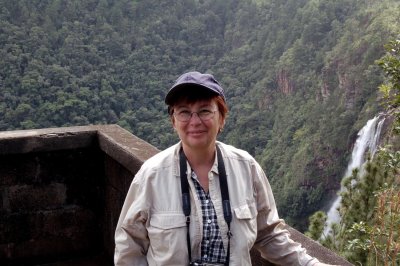 1000 foot waterfalls-joy.jpg