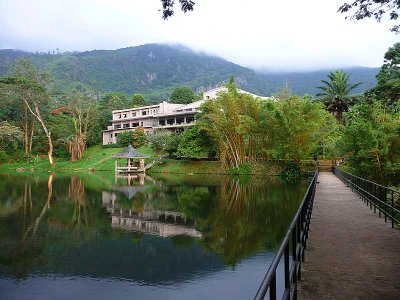 Hunas Falls Hotel 