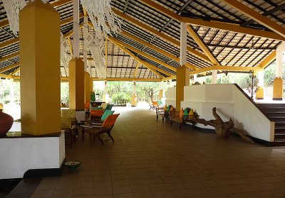 Amaya Lake Hotel reception.