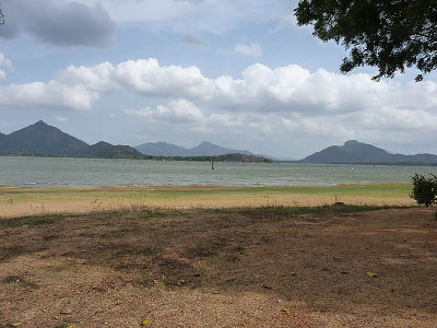Amaya Lake grounds