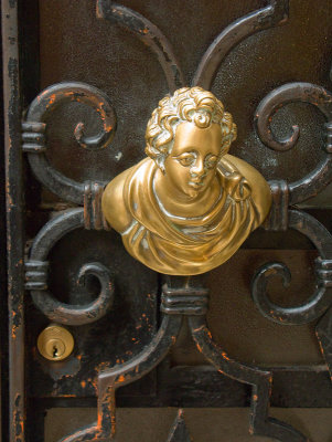 Knockers, Doorknobs, Rings & Other Cool Stuff