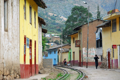 Railroad tracks passing through Izcuchaca