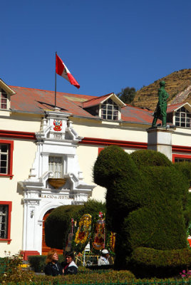 Palacio de Justicia, Plaza de Armas, Puno