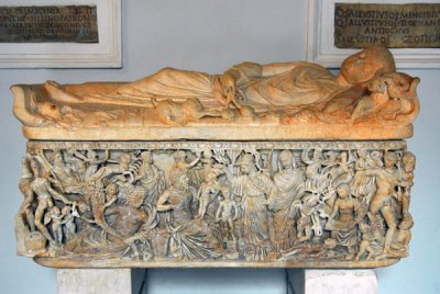 Sarcophagus, Capitoline Museum - Hall of the Doves