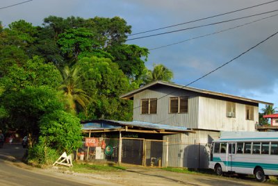 Tin-sided house, Koror