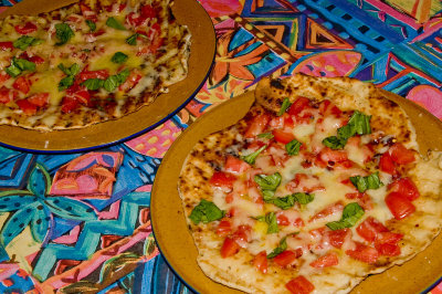 grilled pizzas margherita