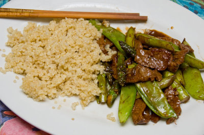 stir fry with beef, snow peas and quinoa