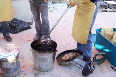 Lifting a Bowl