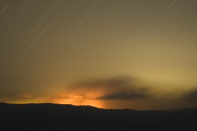 Bassetts Fire Night Glow 2049 pm with star trails