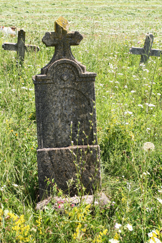 Disberny - Church Yard