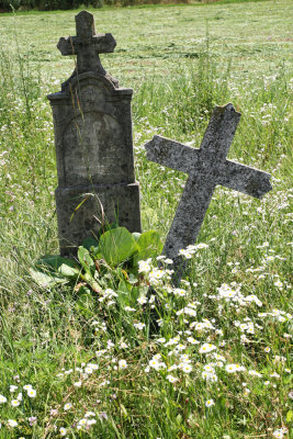 Disberny - Church Yard