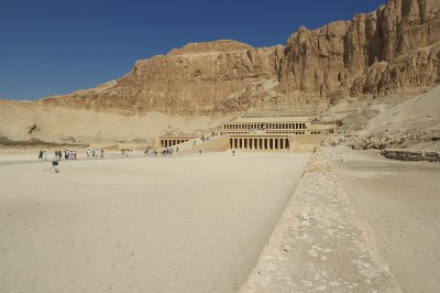 Hatsjepsoet en Mentoehotep temples