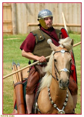 Cavalier romain et sa monture