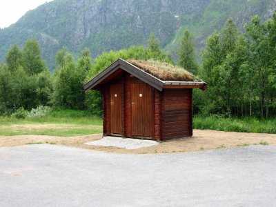 Turf Roof (Torvtak) Outhouse