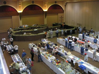 FREMO layout and vendors' room