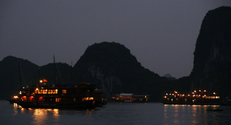 Sampan Dusk Halong Bay.jpg