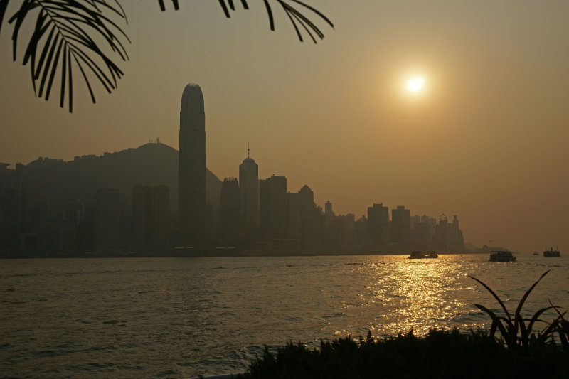 Hazy Hong Kong.jpg