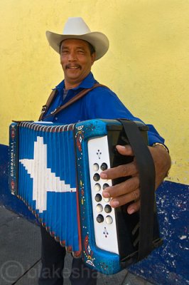 Mariachi, Ensenada