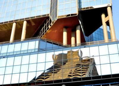 Fort Worth Worthington reflected on Wells Fargo.
