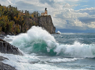 44.41 - Split Rock Lighthouse:  Green Wave