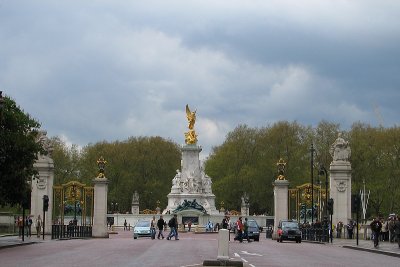 Gateway to Buckingham Palace