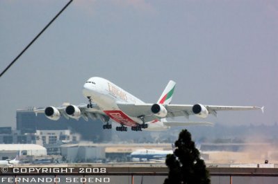 A380_LAX_2008_EMIRATES_04
