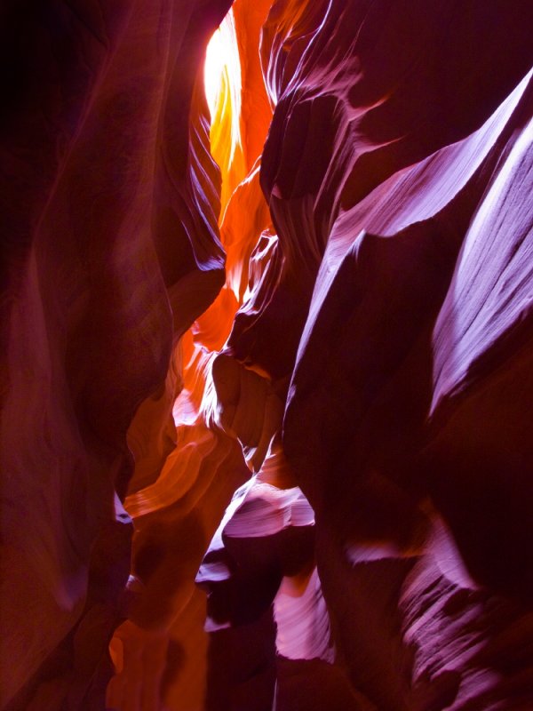 Upper Antelope Canyon - slot canyon - looking toward the top