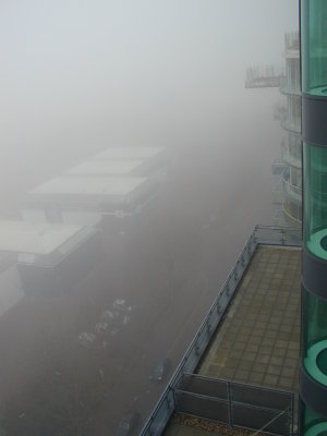 Heacy Fog in London on December 23 (12/23)