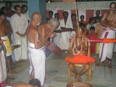 HH with Vidwans Sri. U.Ve. Varadachariar Swami Valayapettai Swami.JPG