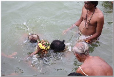 Sri Annan Perumal - TheerthaVaari (9th Day Evening).jpg