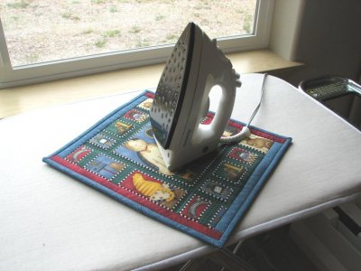 Cat Hotpad 02.JPG