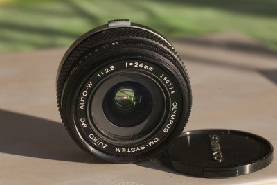 Zuiko 24mm F2.8