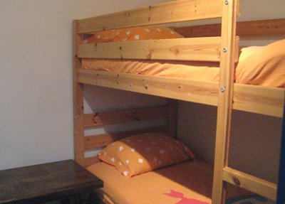 Bunk beds in 3rd room