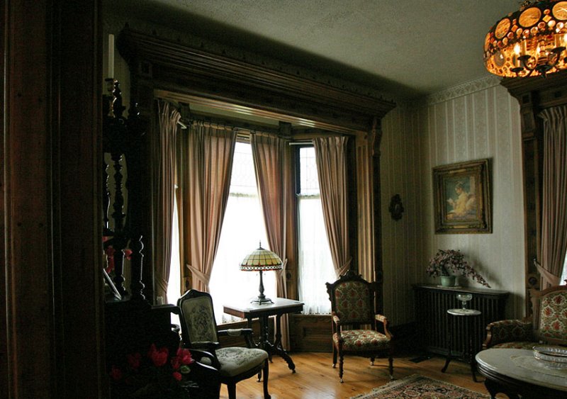 Front Parlor 1