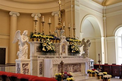 Altar   IMG_4226.jpg