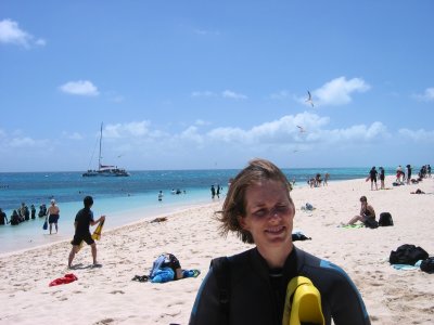 Chelle with her flippers and wet suit. The wind was 25 kts and the water was 70 F requiring a wet suit for comfort