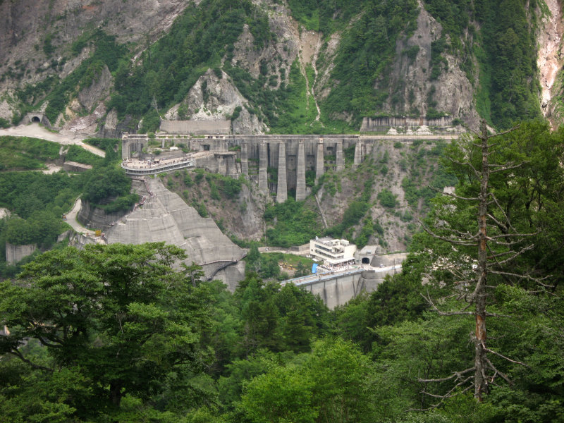 View down on the dam from Kurobe-daira
